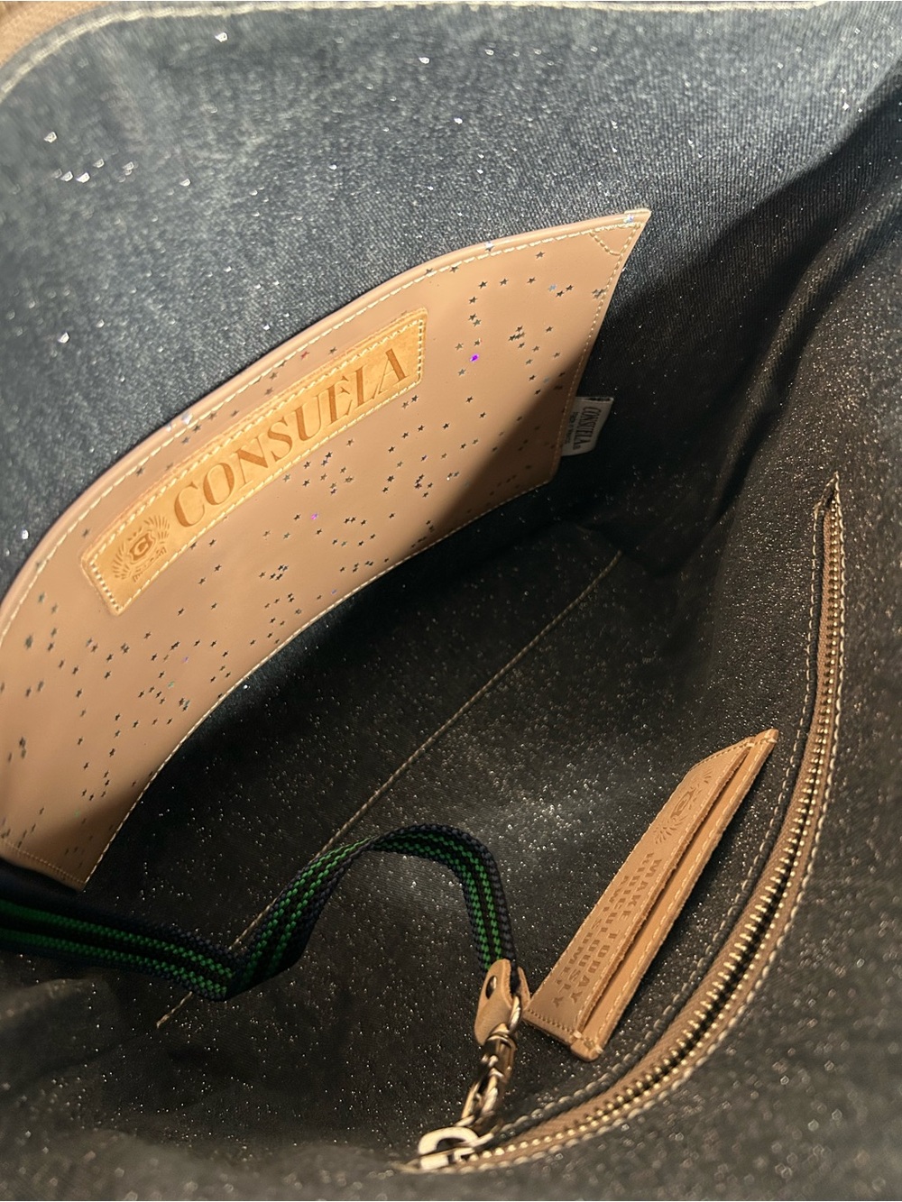 Consuela Iris Hobo - Picture 7 of 14